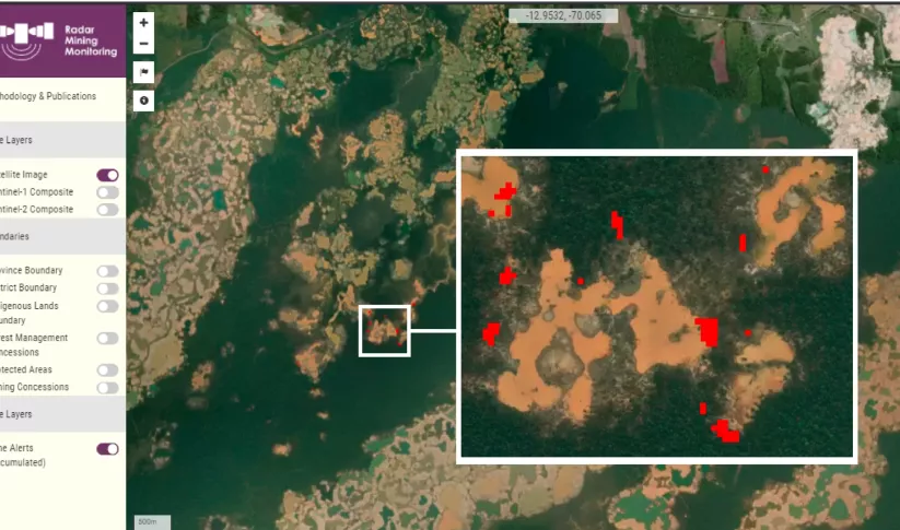 A screenshot of the RAMI gold mining monitoring platform showing a map of Madre de Dios, Perú